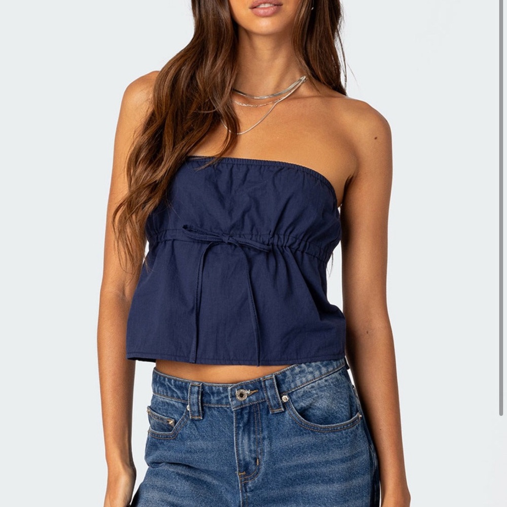 Reva Strapless Top- Edikted